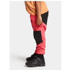 DIDRIKSONS Kid's Lövet Pant 6 - Softshellbroek -Outdoor Winterkleding Winkel didriksons kids loevet pant 6 softshellbroek detail 4
