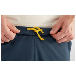 FJÄLLRÄVEN High Coast Relaxed Shorts -Outdoor Winterkleding Winkel fjaellraeven high coast relaxed shorts detail 7