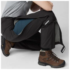 FJÄLLRÄVEN Women's HC Hydratic Trail Trousers - Regenbroek -Outdoor Winterkleding Winkel fjaellraeven womens hc hydratic trail trousers regenbroek detail 5