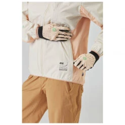 Picture Women's Granity + 2.5L Jacket - Regenjas -Outdoor Winterkleding Winkel picture womens granity 25l jacket regenjas detail 7